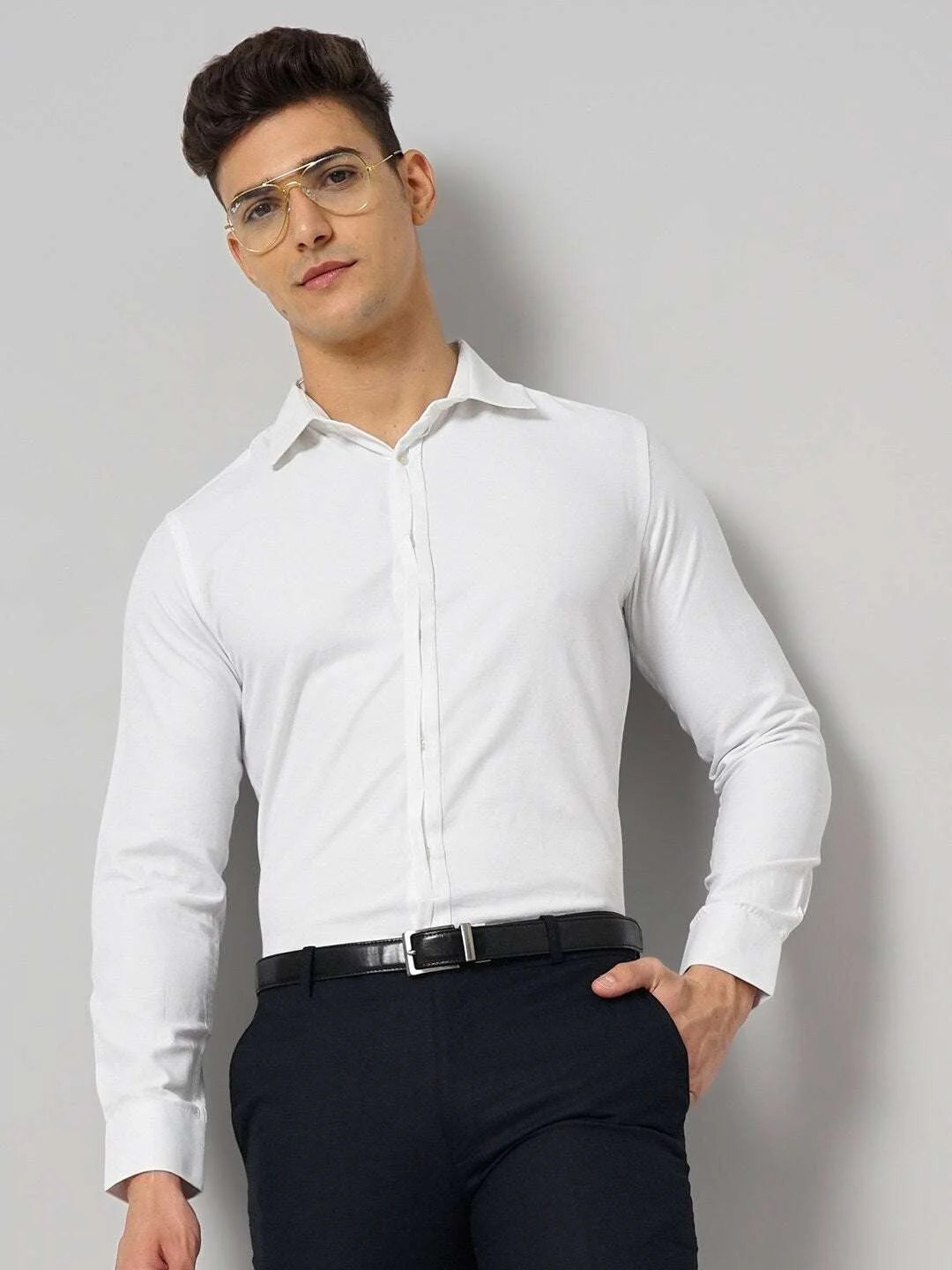 Men's White Slim Fit Solid Formal Shirt - Image 2