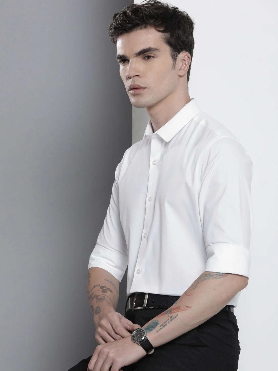 Men's White Slim Fit Solid Formal Shirt - Image 2