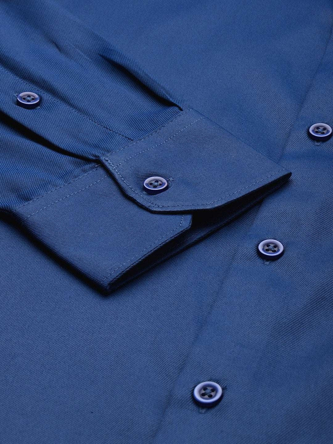 Men's Blue Slim Fit Solid Formal Shirt - Image 4
