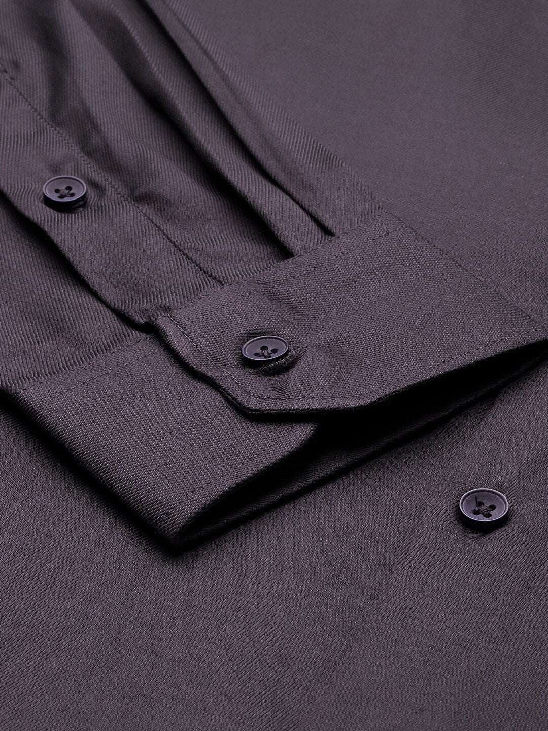Men's Purple Slim Fit Solid Formal Shirt - Image 4