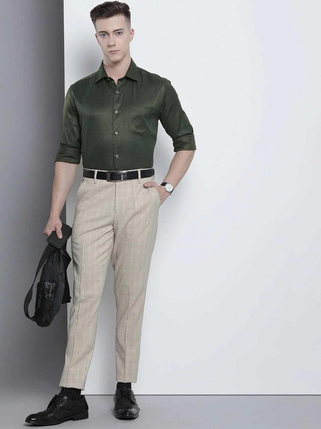 Men's Olive Slim Fit Solid Formal Shirt - Image 7