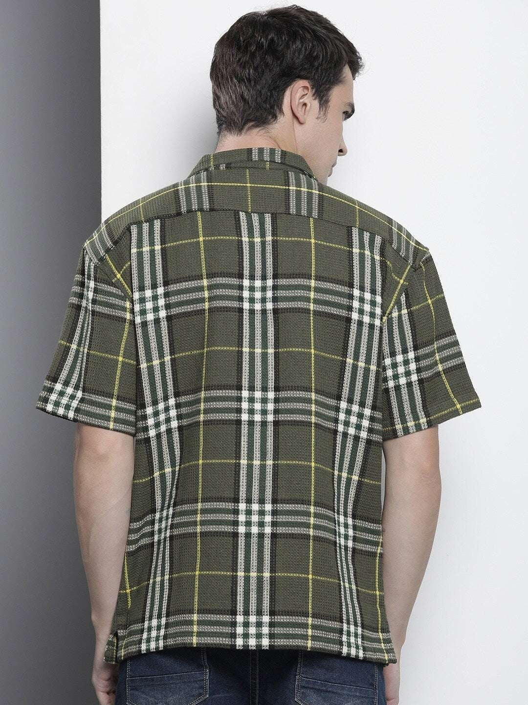 Men's Green Relaxed Fit Checkered Resort Wear Shirt - Image 6