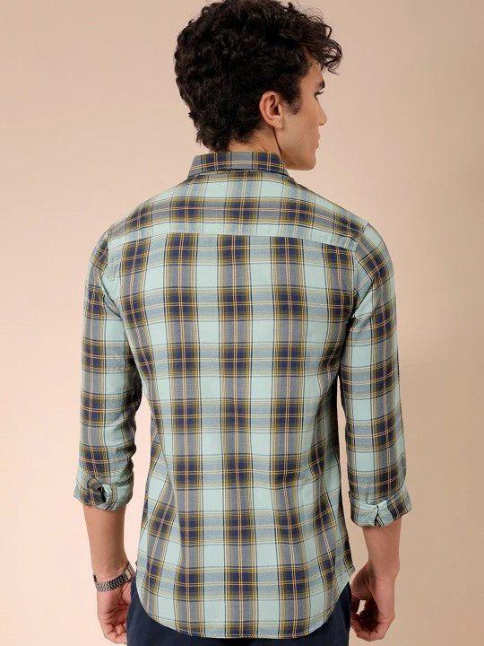 Men's Green Regular Fit Checkered Casual Shirt - Image 5
