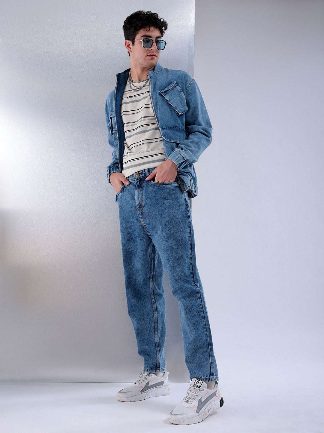 Men's Blue Loose Fit Solid Casual Jeans - Image 2