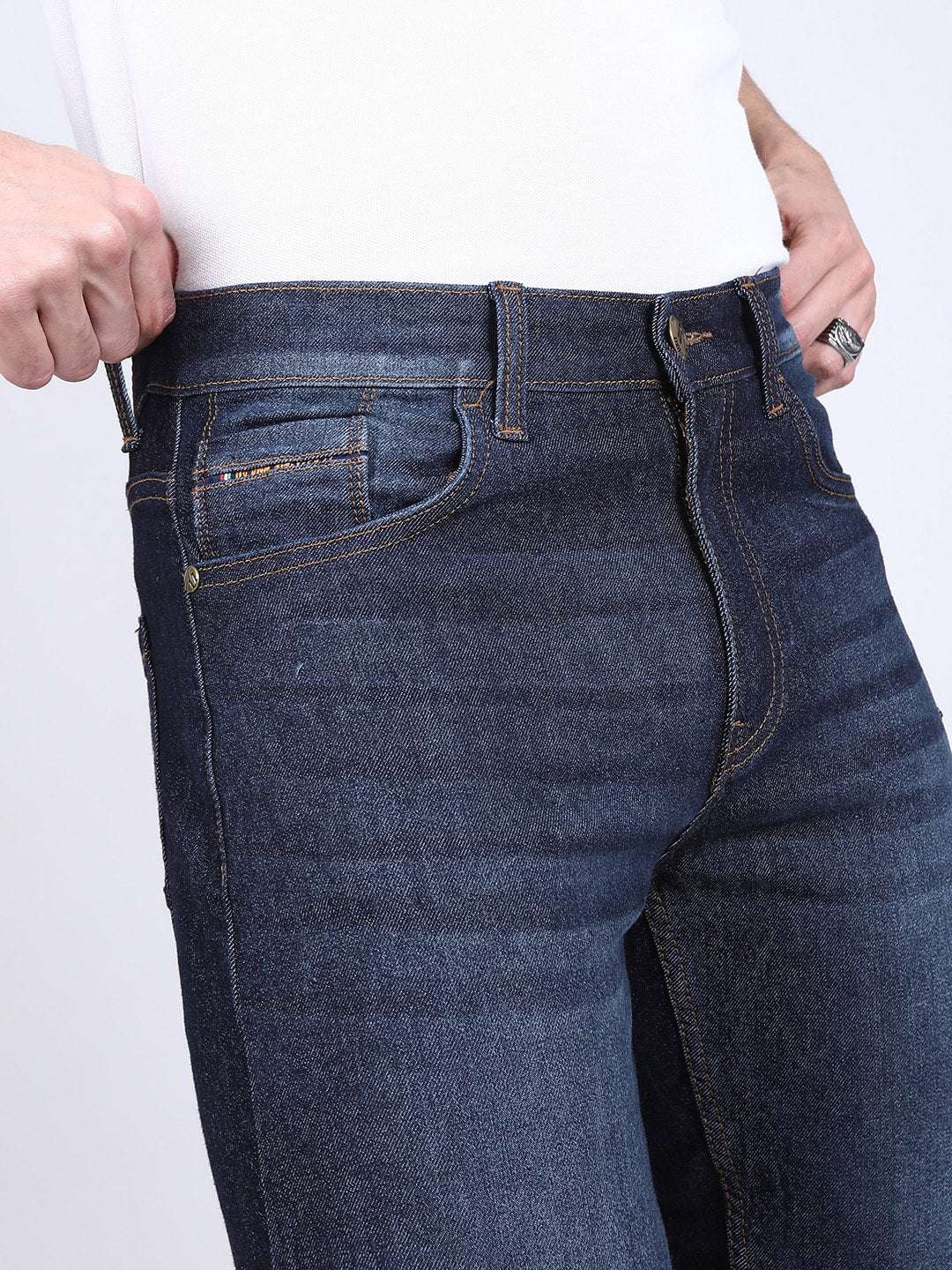 Men's Blue Slim Fit Solid Mid-Rise Jeans - Image 6