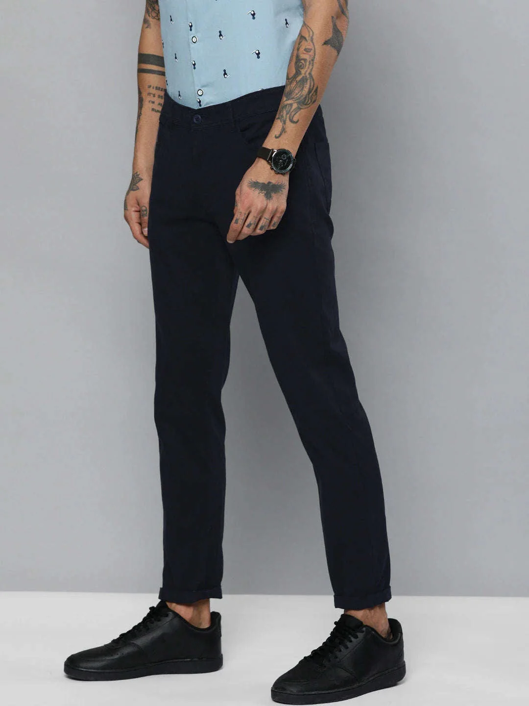 Men's Navy Blue Slim Fit Solid Casual Chinos - Image 3