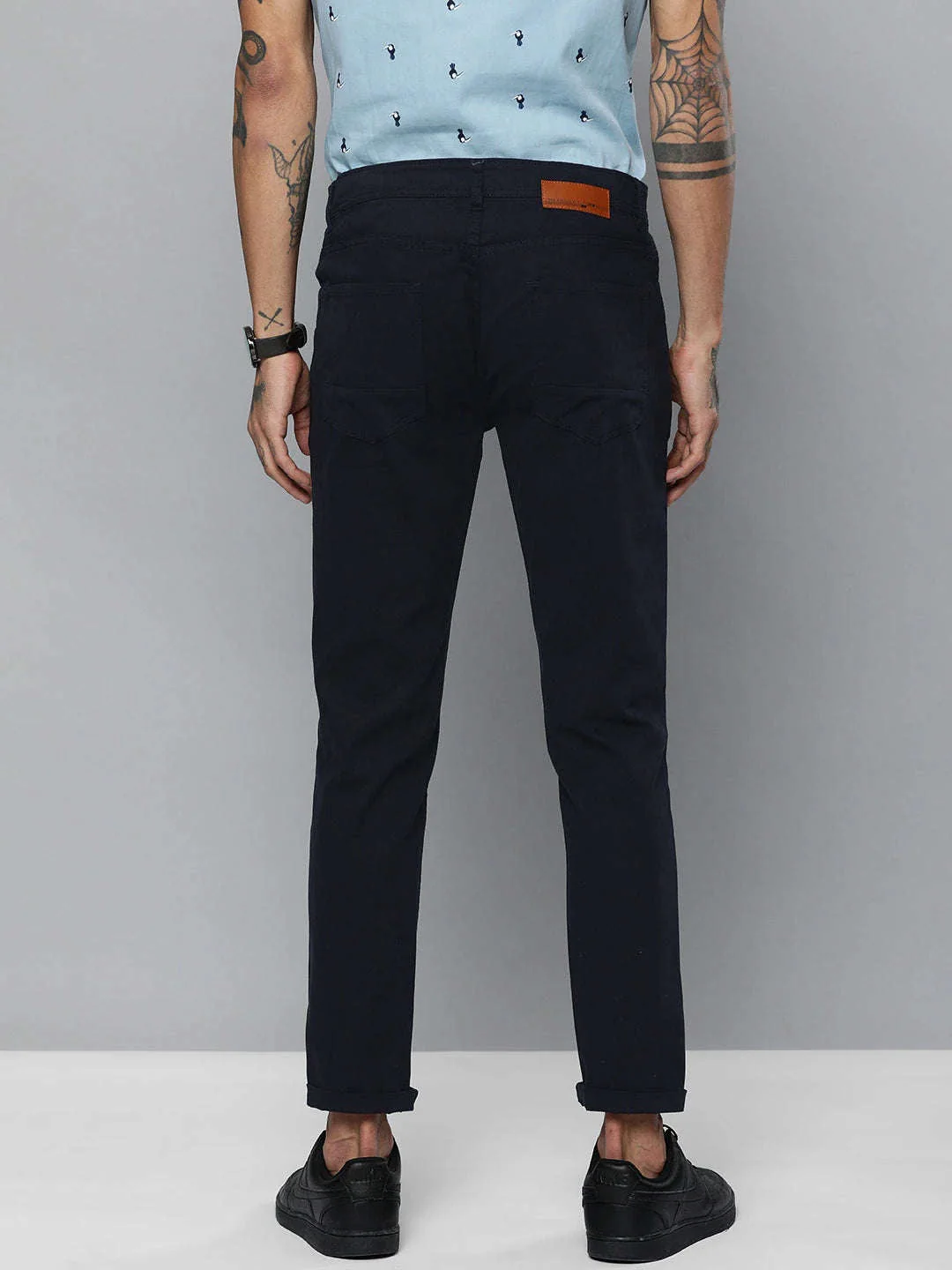 Men's Navy Blue Slim Fit Solid Casual Chinos - Image 4