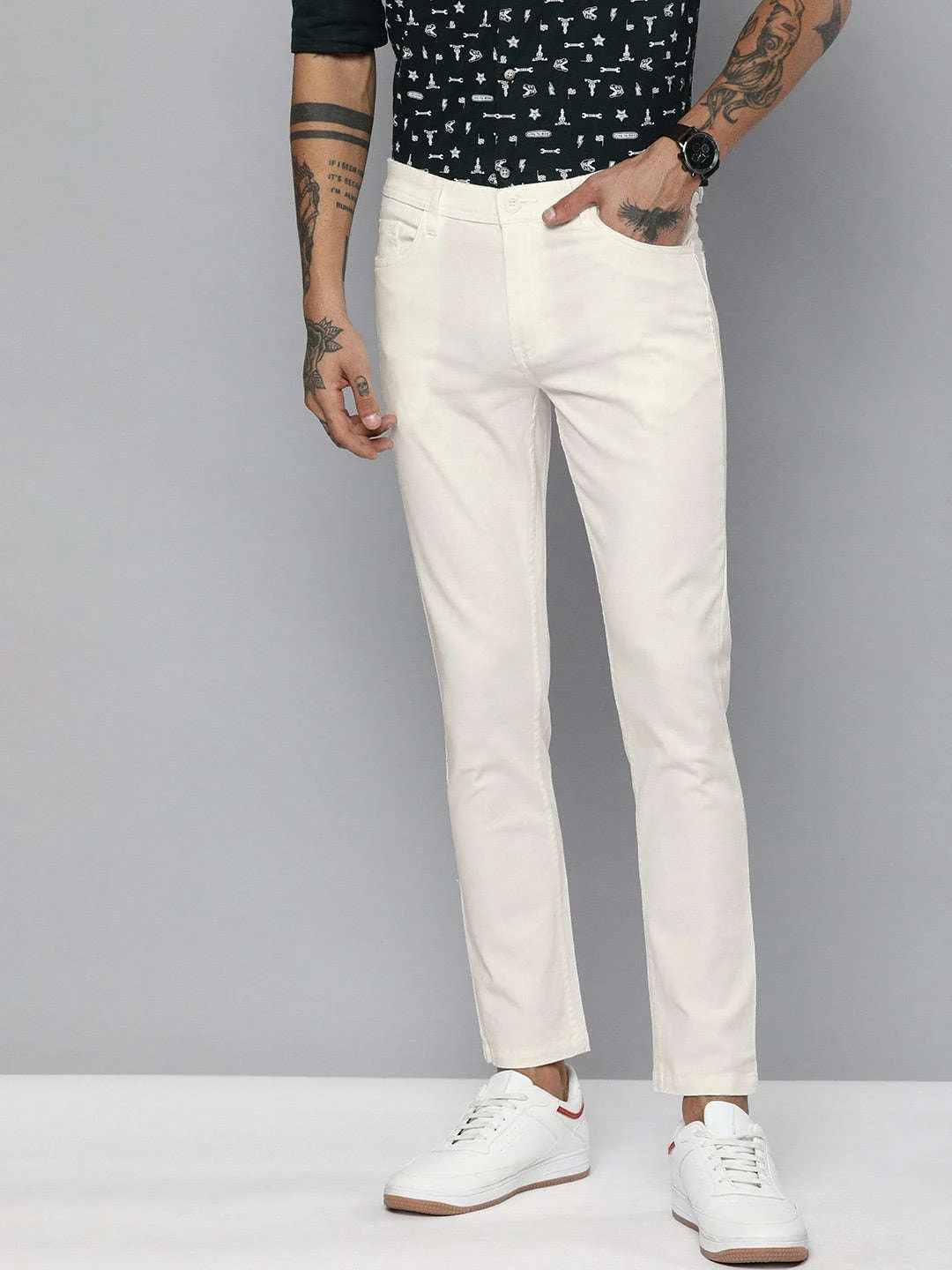 Men's White Slim Fit Solid Casual Chinos - Image 2
