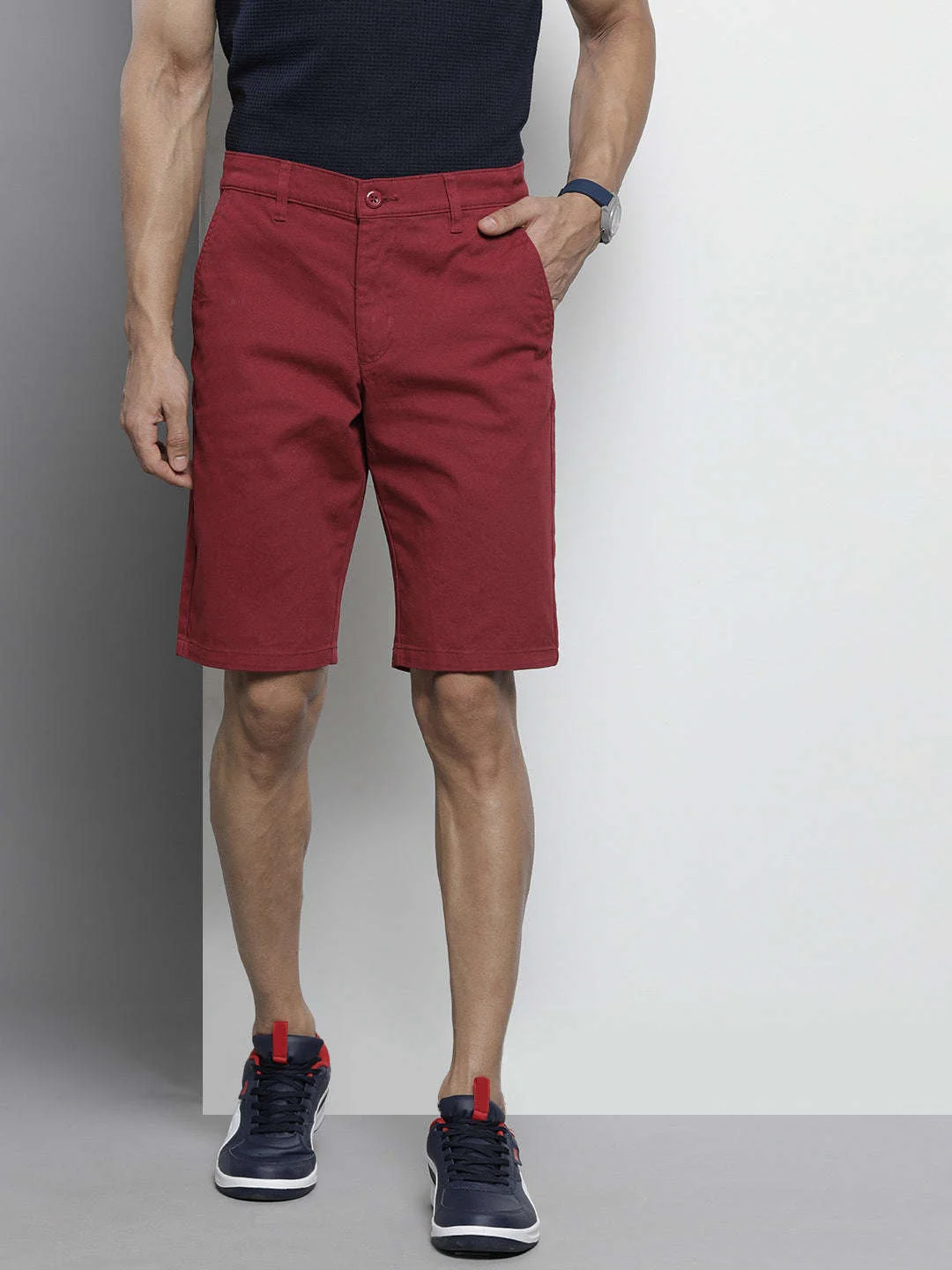 Men's Red Slim Fit Solid Casual Shorts - Image 2