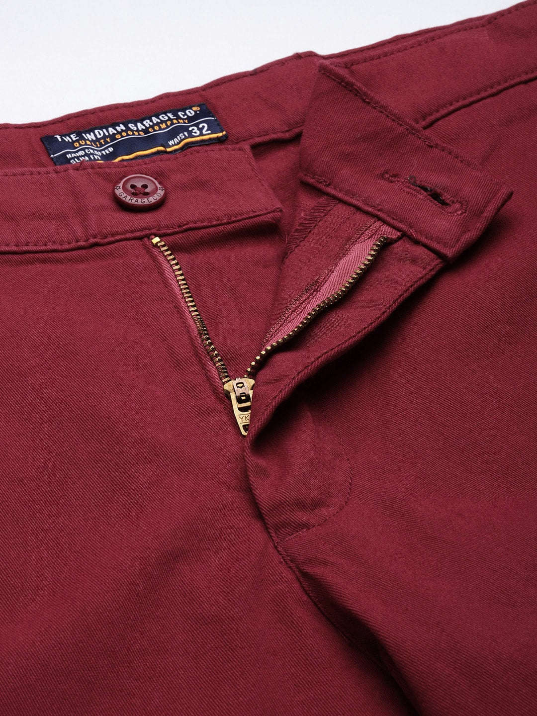 Men's Red Slim Fit Solid Casual Shorts - Image 5