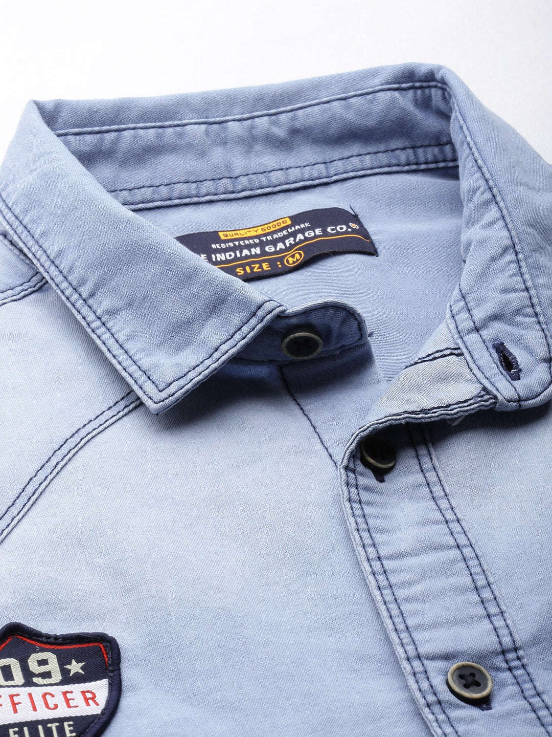 Men's Blue Slim Fit Solid Casual Shirt - Image 3