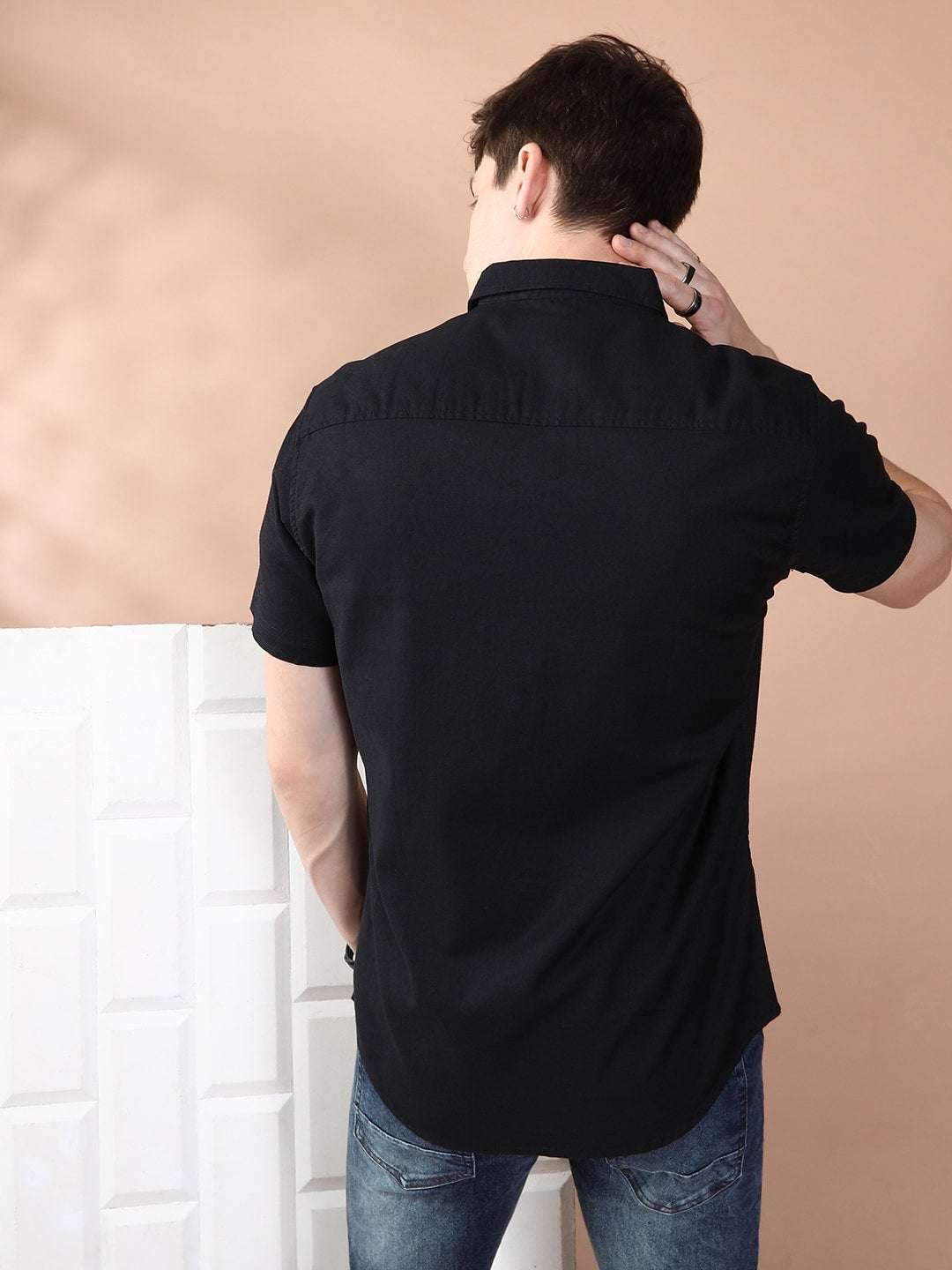 Men's Black Slim Fit Solid Casual Shirt - Image 6