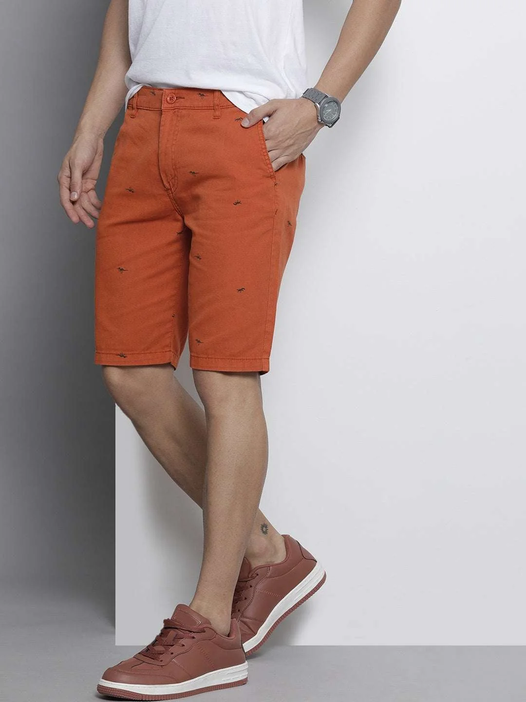 Men's Rust Slim Fit Printed Casual Shorts - Image 3