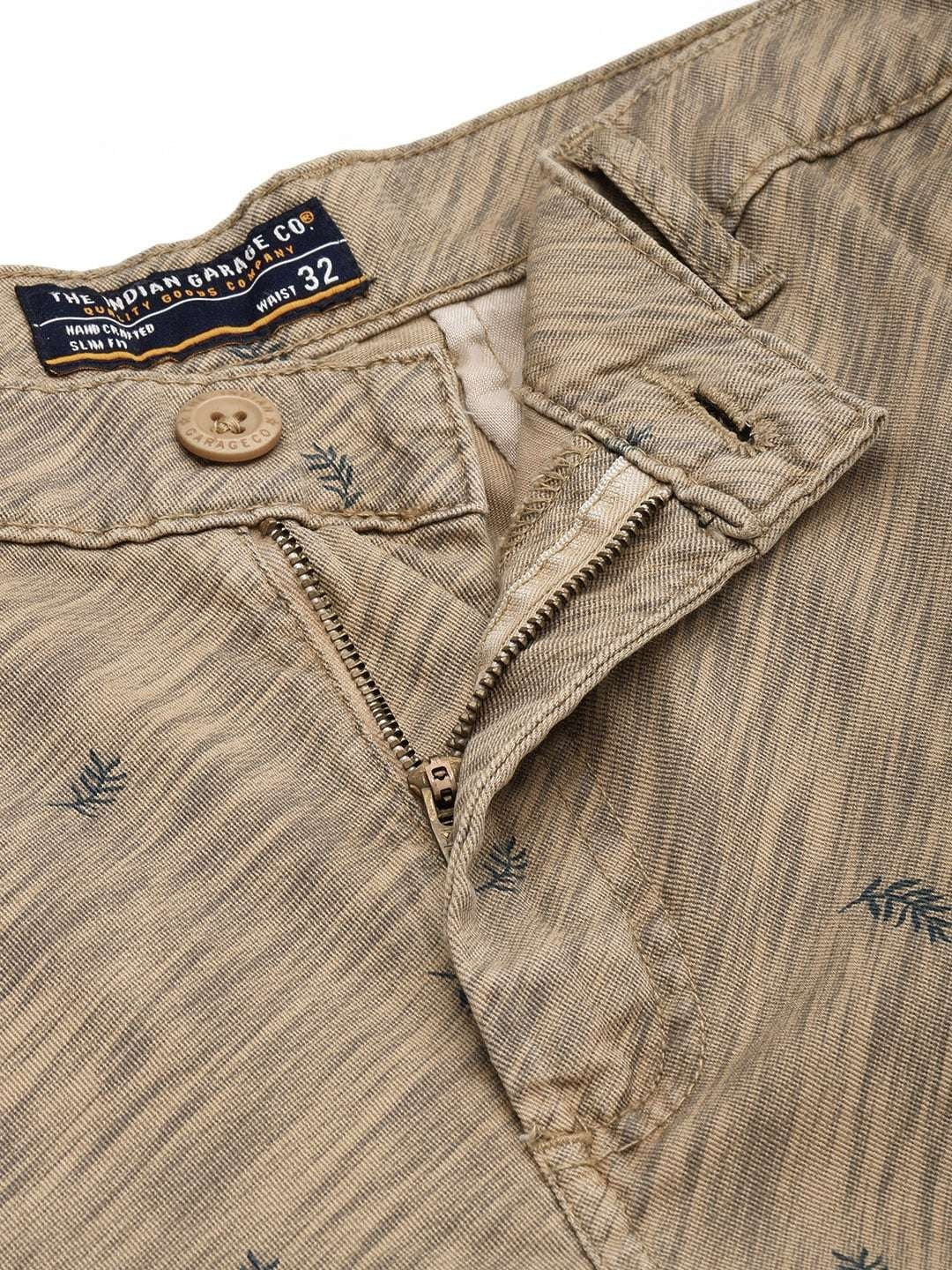 Men's Khaki Slim Fit Printed Casual Shorts - Image 5