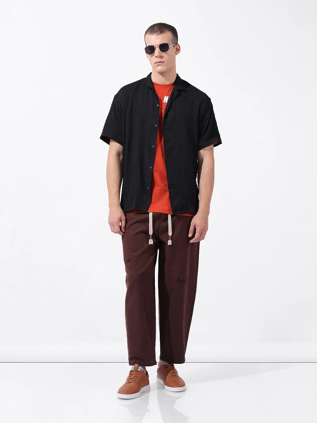 Men's Black Relaxed Fit Solid Resort Wear Shirt - Image 8