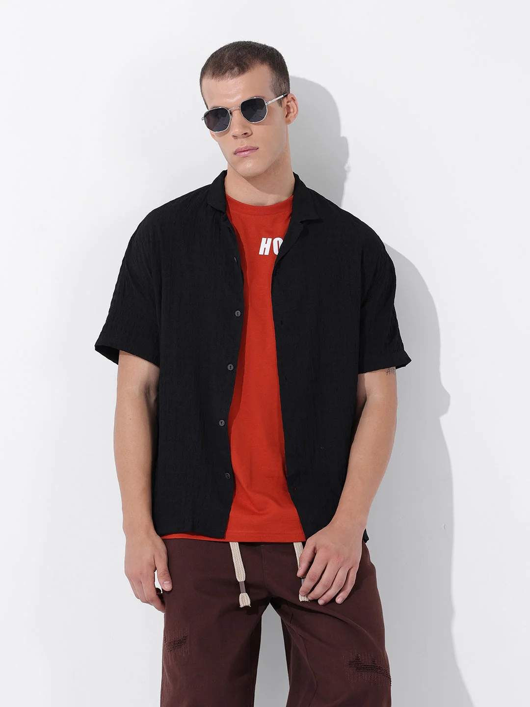 Men's Black Relaxed Fit Solid Resort Wear Shirt - Image 9
