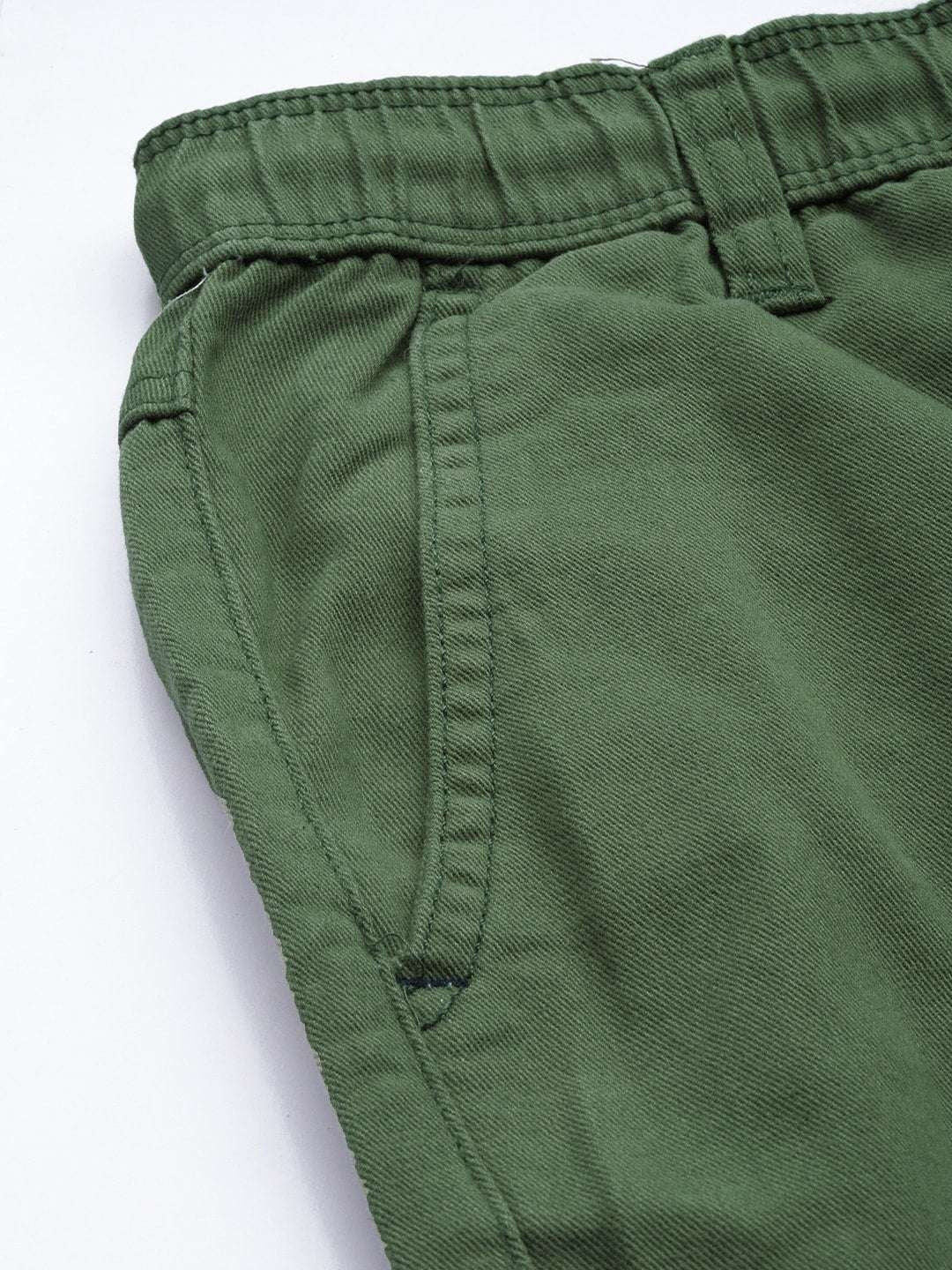 Men's Green Slim Fit Solid Casual Joggers - Image 7