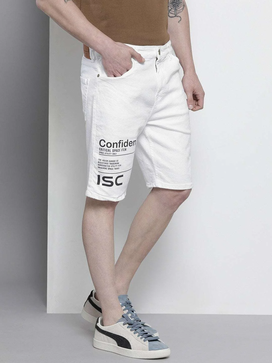 Men's White Slim Fit Printed Casual Shorts - Image 3