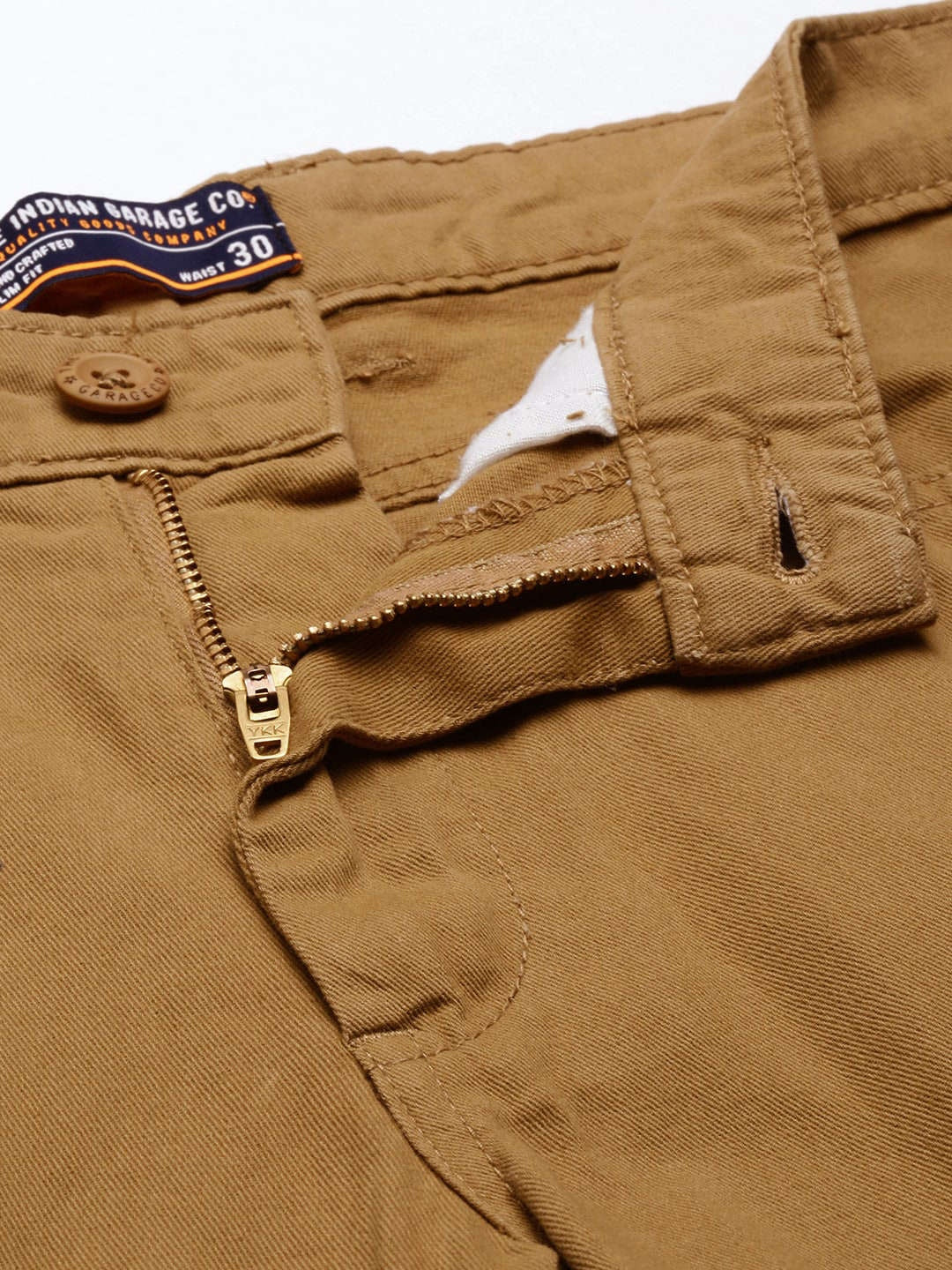 Men's Khaki Slim Fit Solid Casual Shorts - Image 5