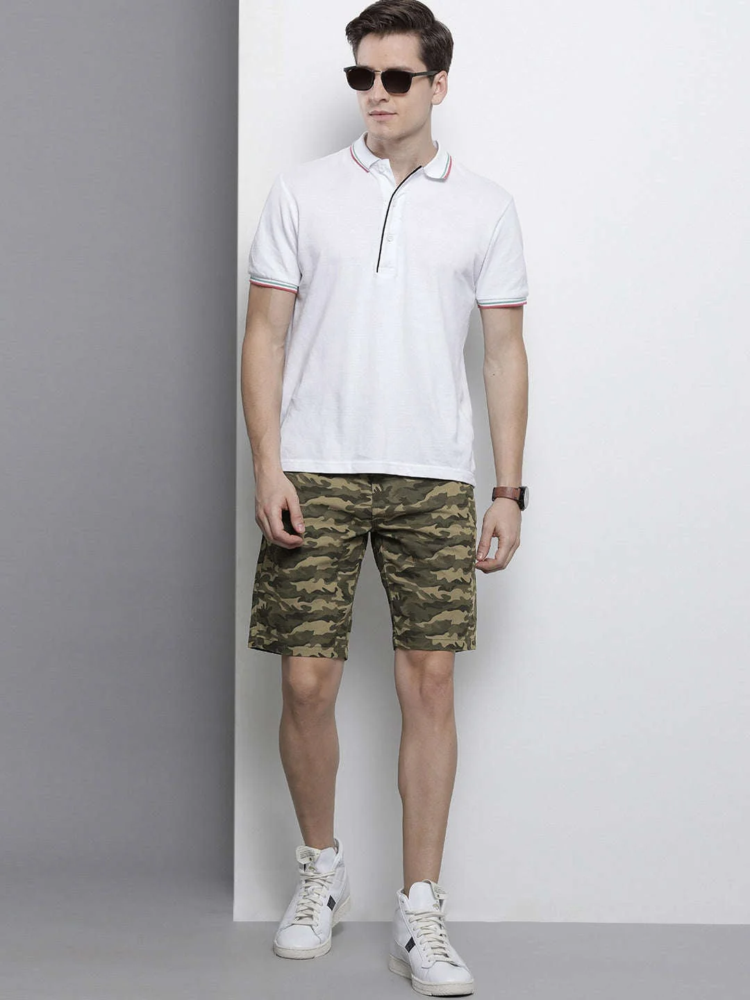 Men's Olive Slim Fit Solid Casual Shorts - Image 6