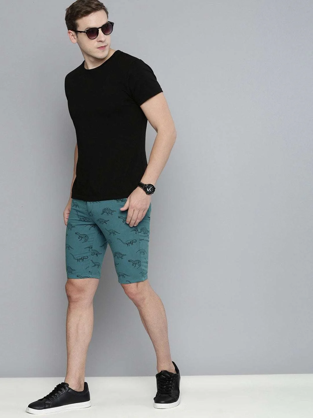 Men's Teal Slim Fit Solid Casual Shorts - Image 6