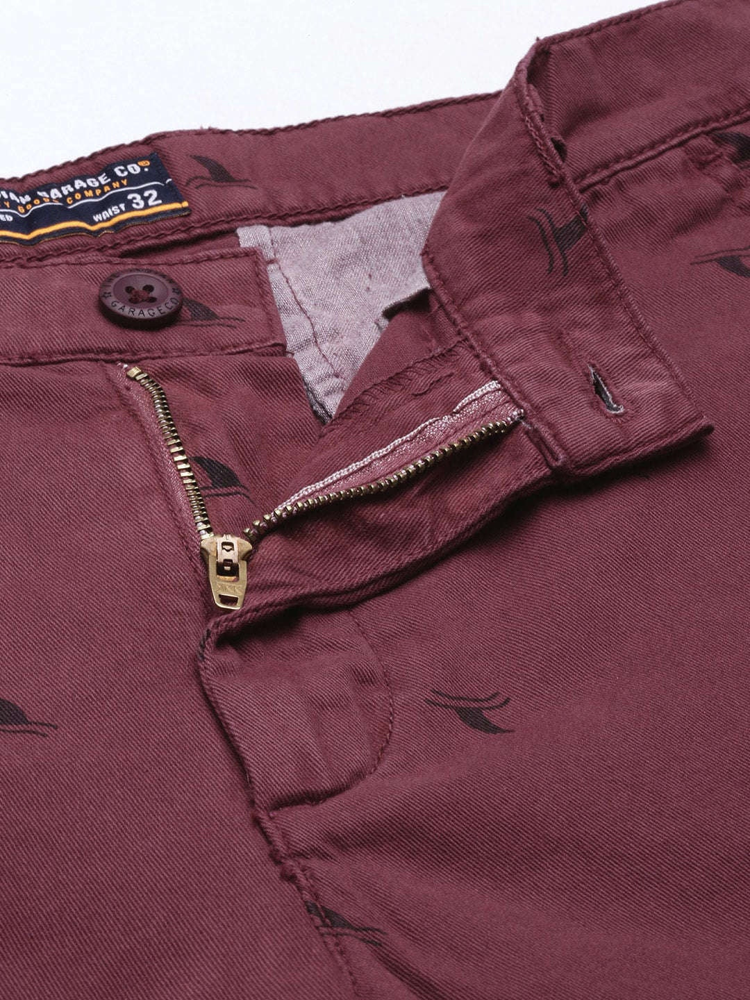 Men's Maroon Slim Fit Solid Casual Shorts - Image 6