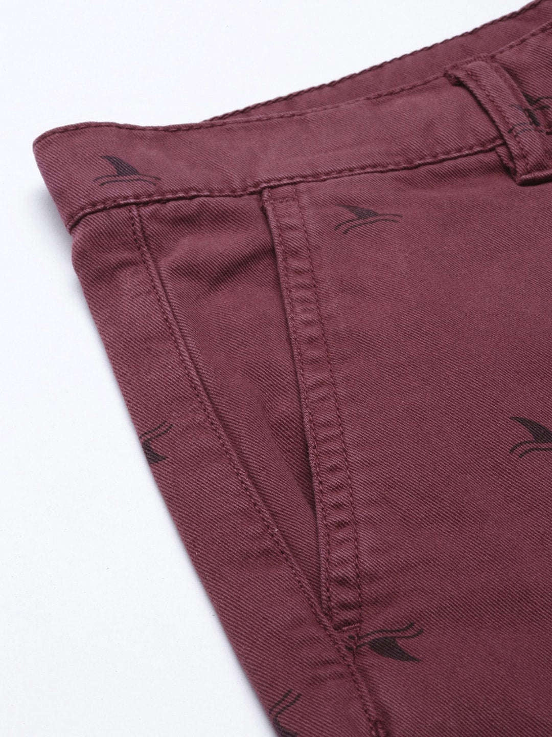 Men's Maroon Slim Fit Solid Casual Shorts - Image 7