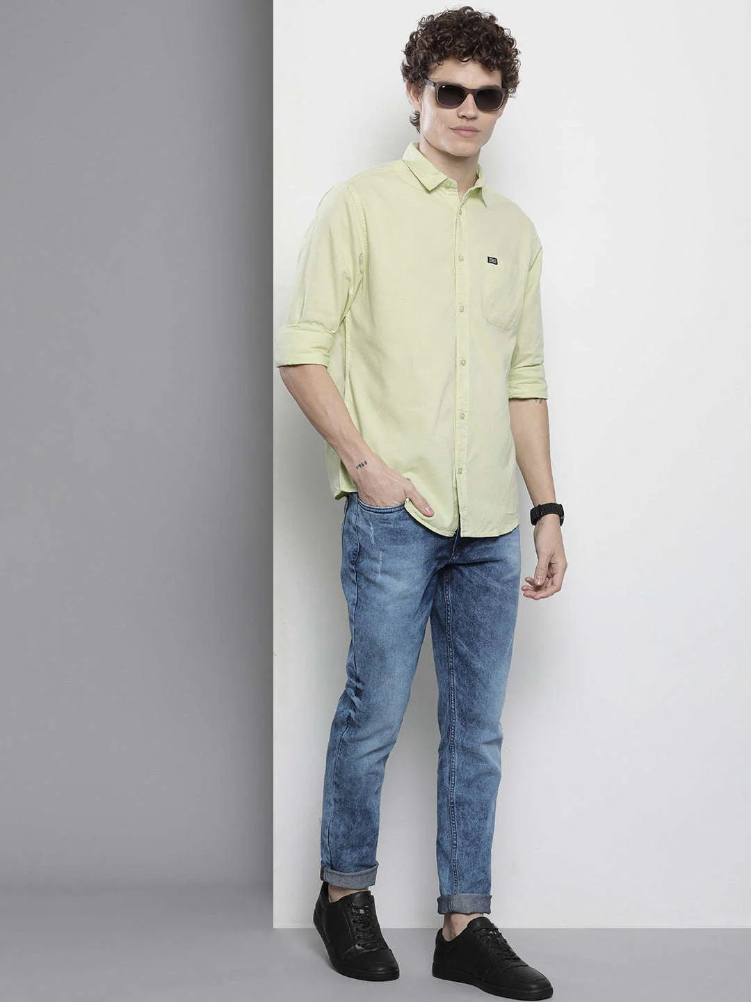 Men's Blue Regular Fit Solid Mid-Rise Stretchable Jeans - Image 5