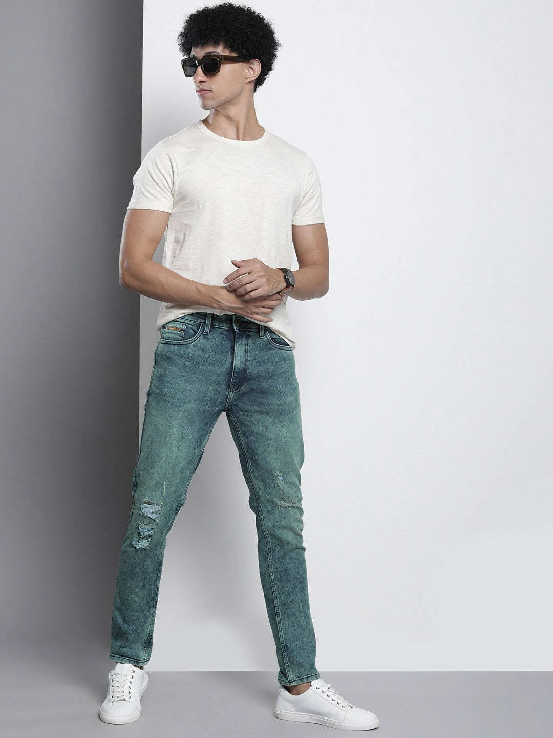 Men's Blue Regular Fit Solid Mid-Rise Stretchable Jeans - Image 4