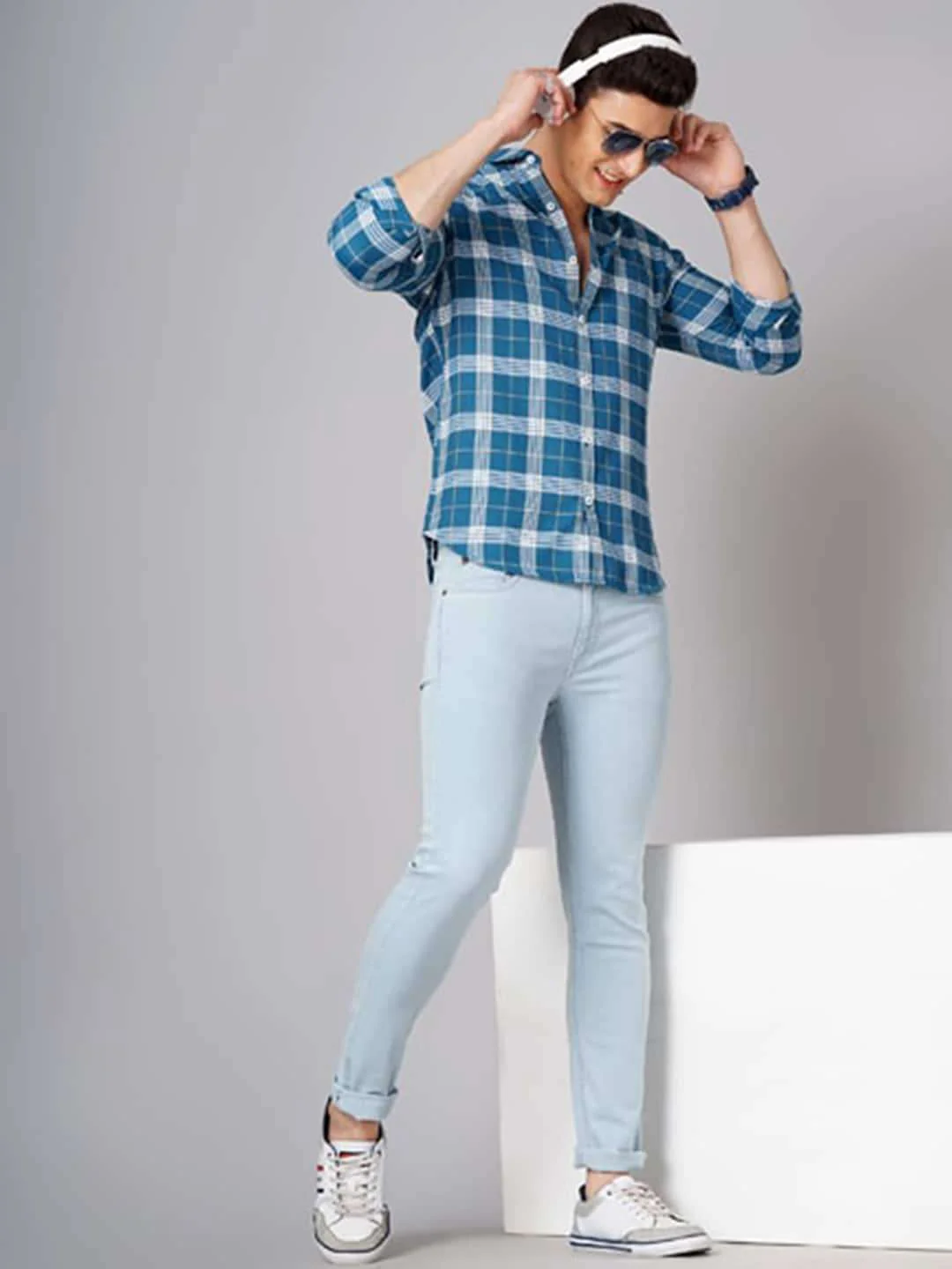 Men's Slim Fit Jeans - Image 4