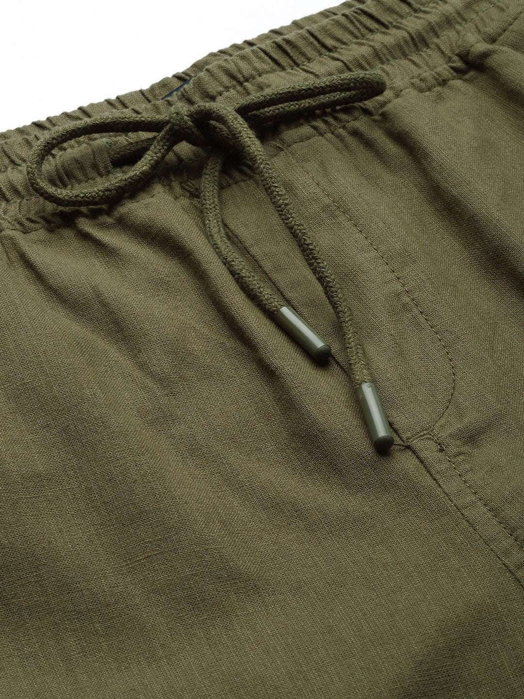 Men's Green Slim Fit Solid Casual Shorts - Image 5