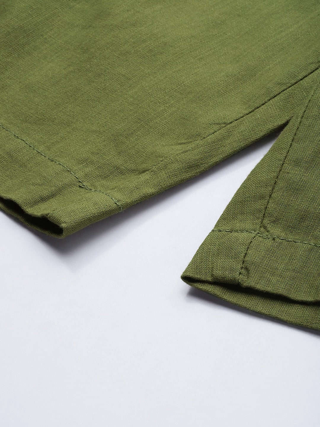 Men's Green Slim Fit Solid Casual Shorts - Image 8