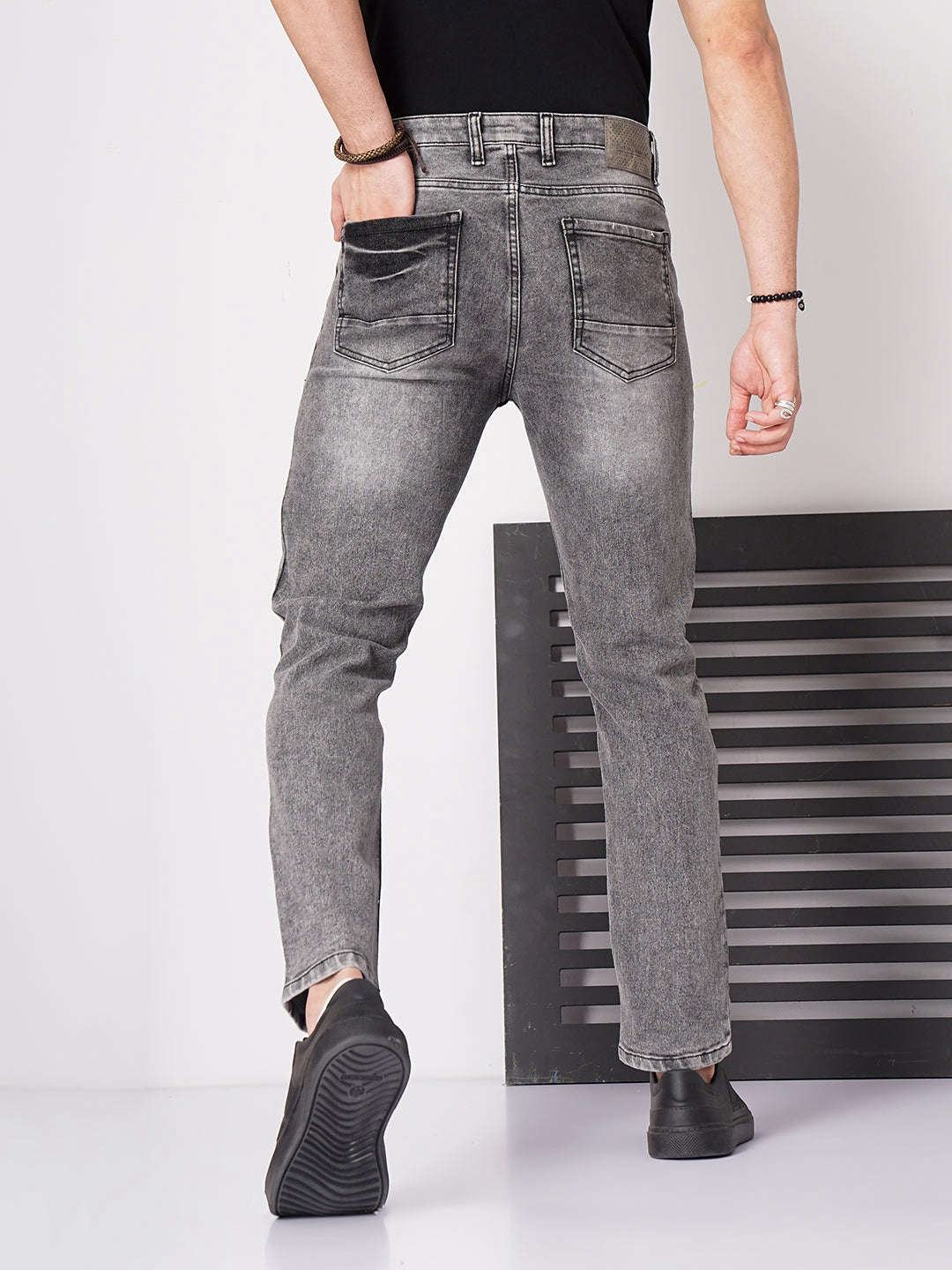 Men's Grey Slim Fit Solid Mid-Rise Jeans - Image 6