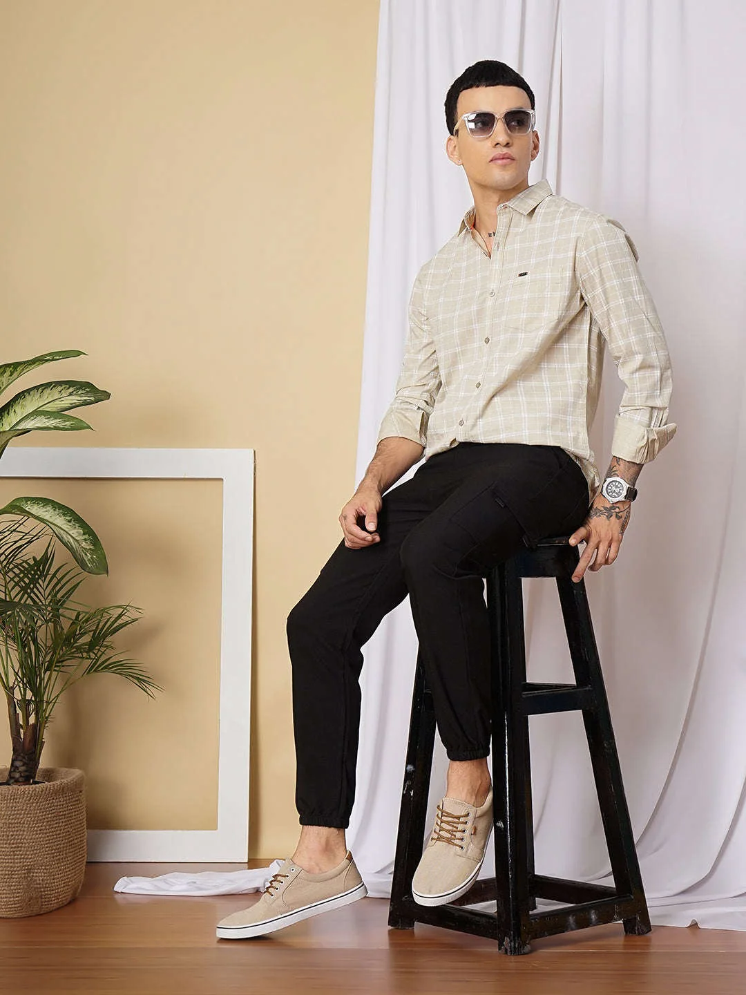 Men's Beige Slim Fit Checkered Casual Shirt - Image 3