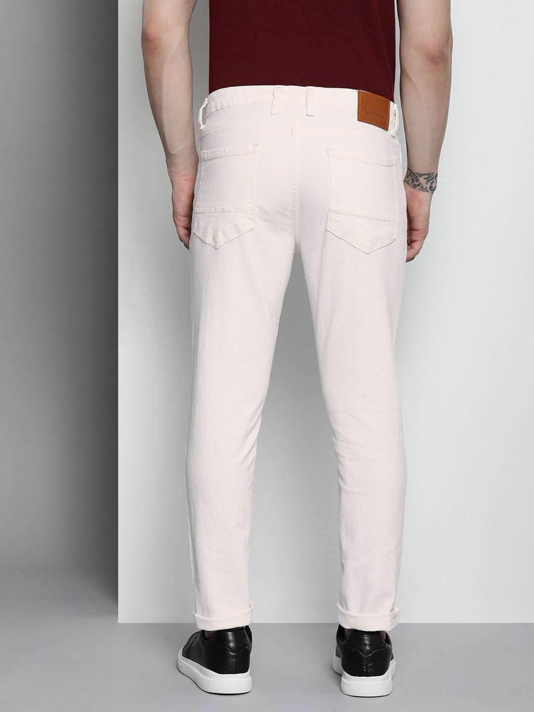 Men's White Carrot Fit Solid Mid-Rise Stretchable Jeans - Image 3