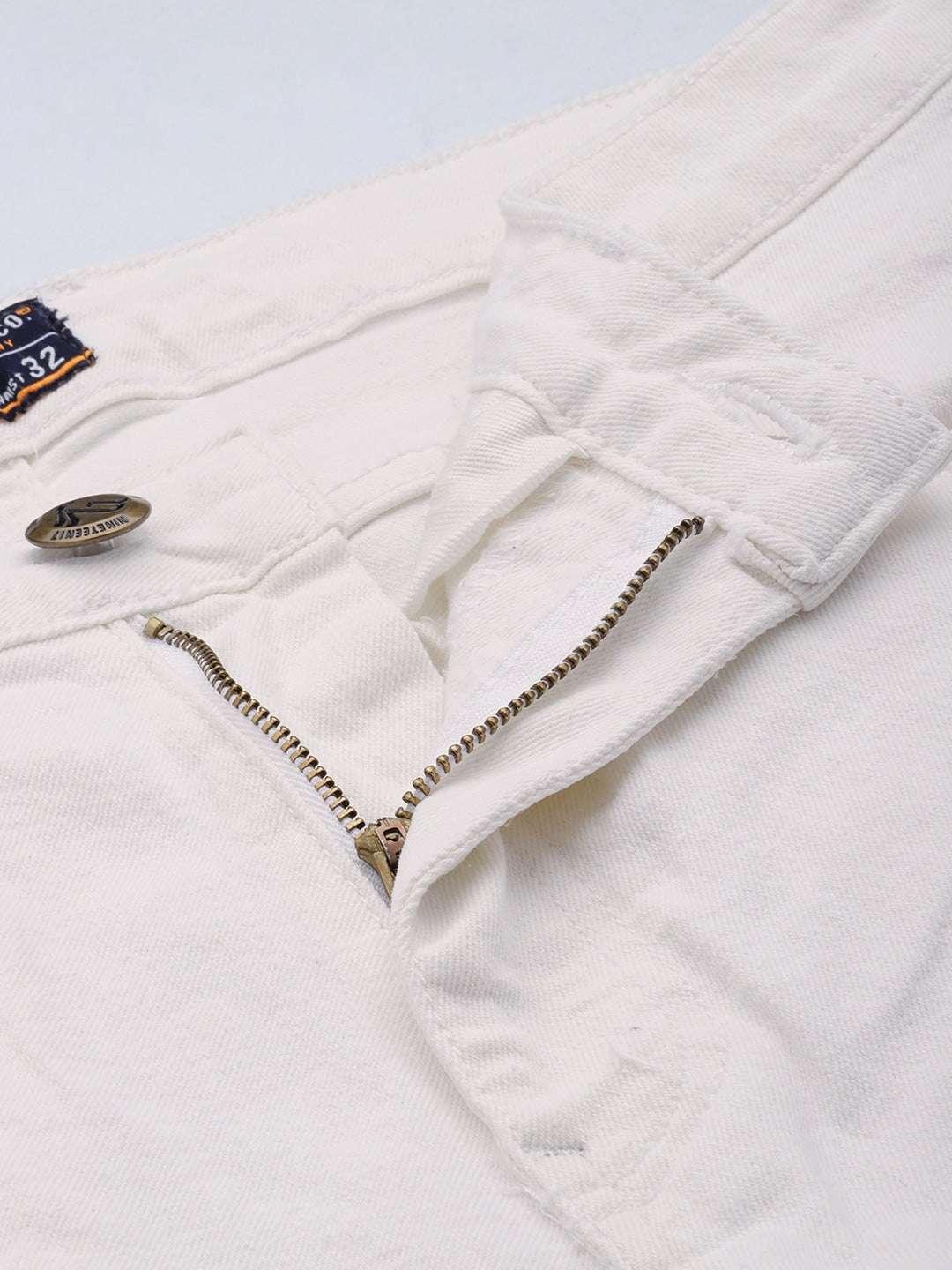 Men's White Carrot Fit Solid Mid-Rise Stretchable Jeans - Image 4