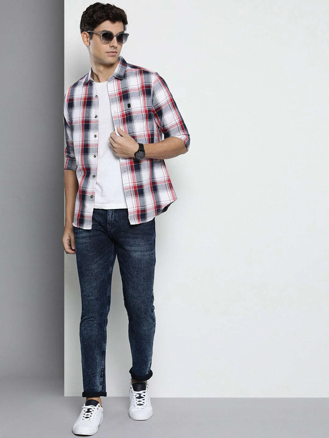 Men's Blue Slim Fit Solid Mid-Rise Stretchable Jeans - Image 4