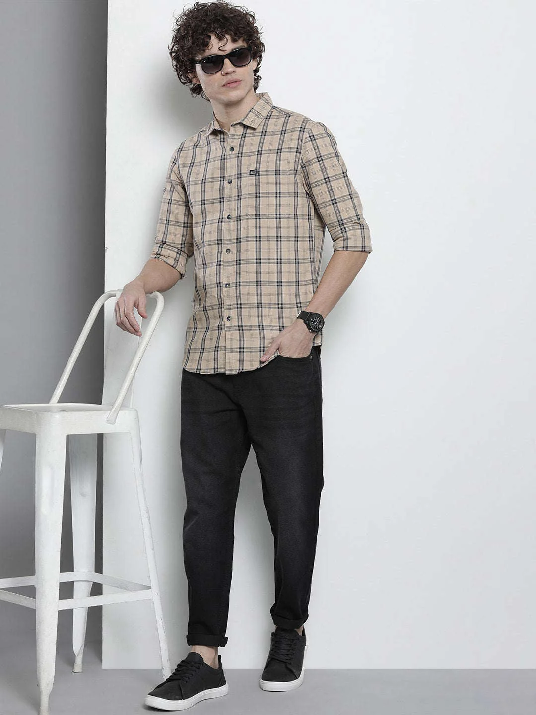 Men's Black Dad Fit Solid Mid-Rise Jeans - Image 5