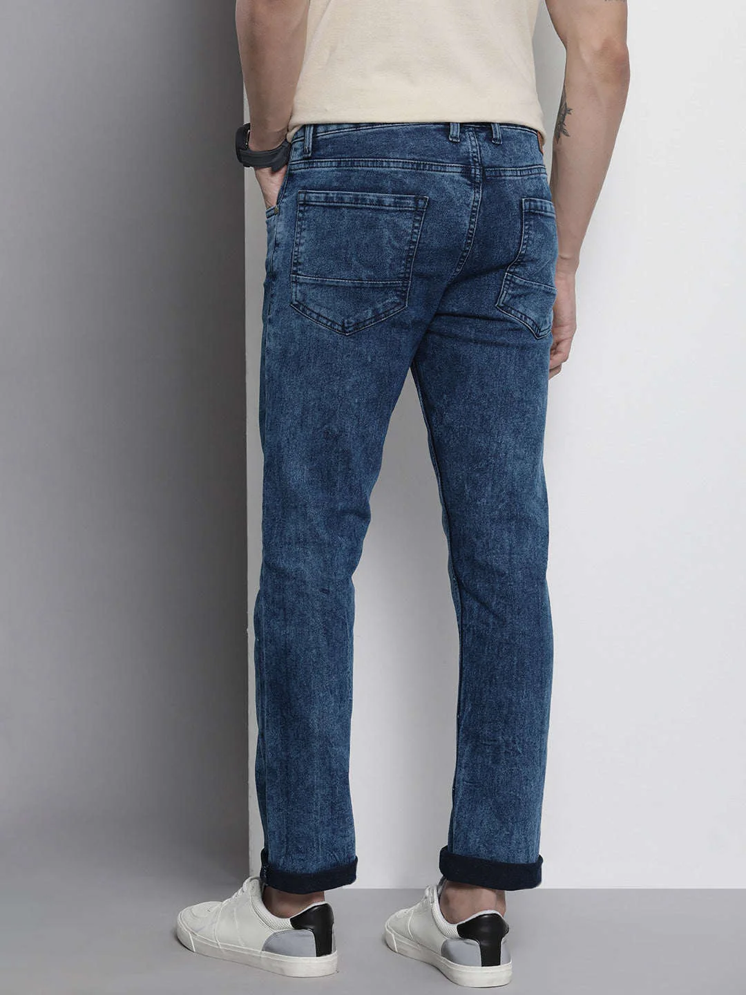 Men's Blue Slim Straight Fit Solid Mid-Rise Stretchable Jeans - Image 3