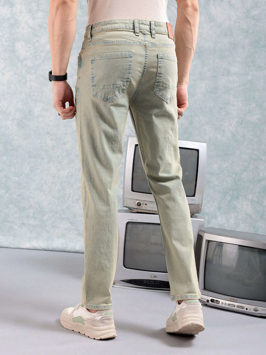 Men's Khaki Slim Fit Solid Street Wear Jeans - Image 3
