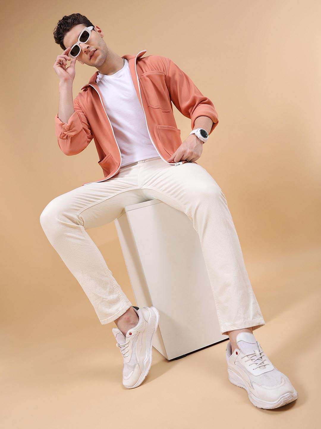 Men's White Slim Fit Solid Mid-Rise Stretchable Jeans - Image 2