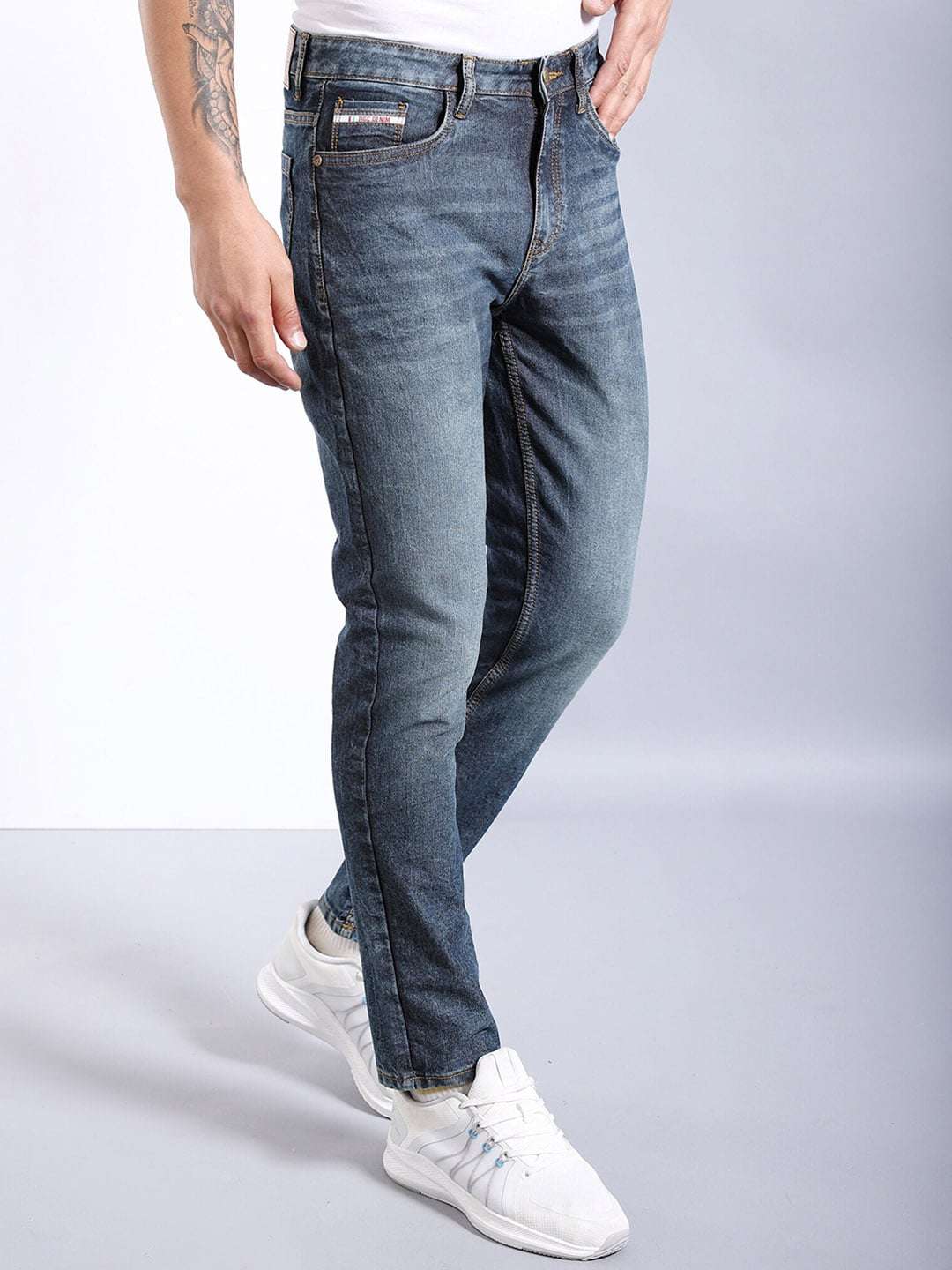 Men's Navy Slim Fit Solid Mid-Rise Stretchable Jeans - Image 2