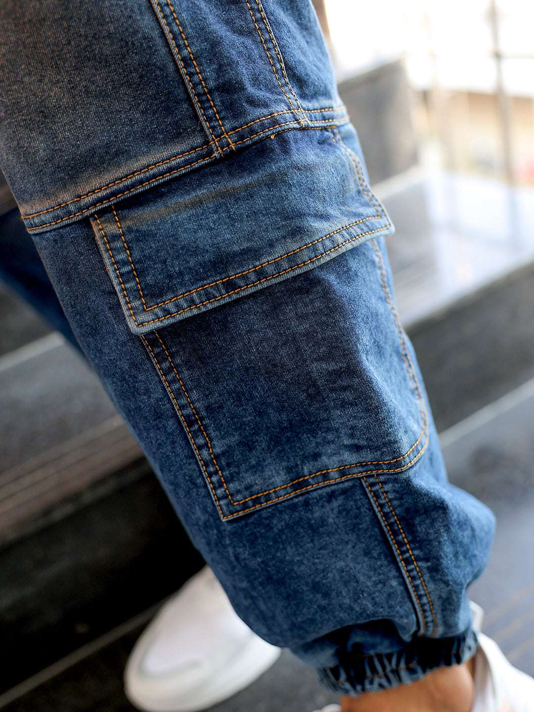 Men's Midnight Blue Loose Fit Solid Street Wear Jeans - Image 7