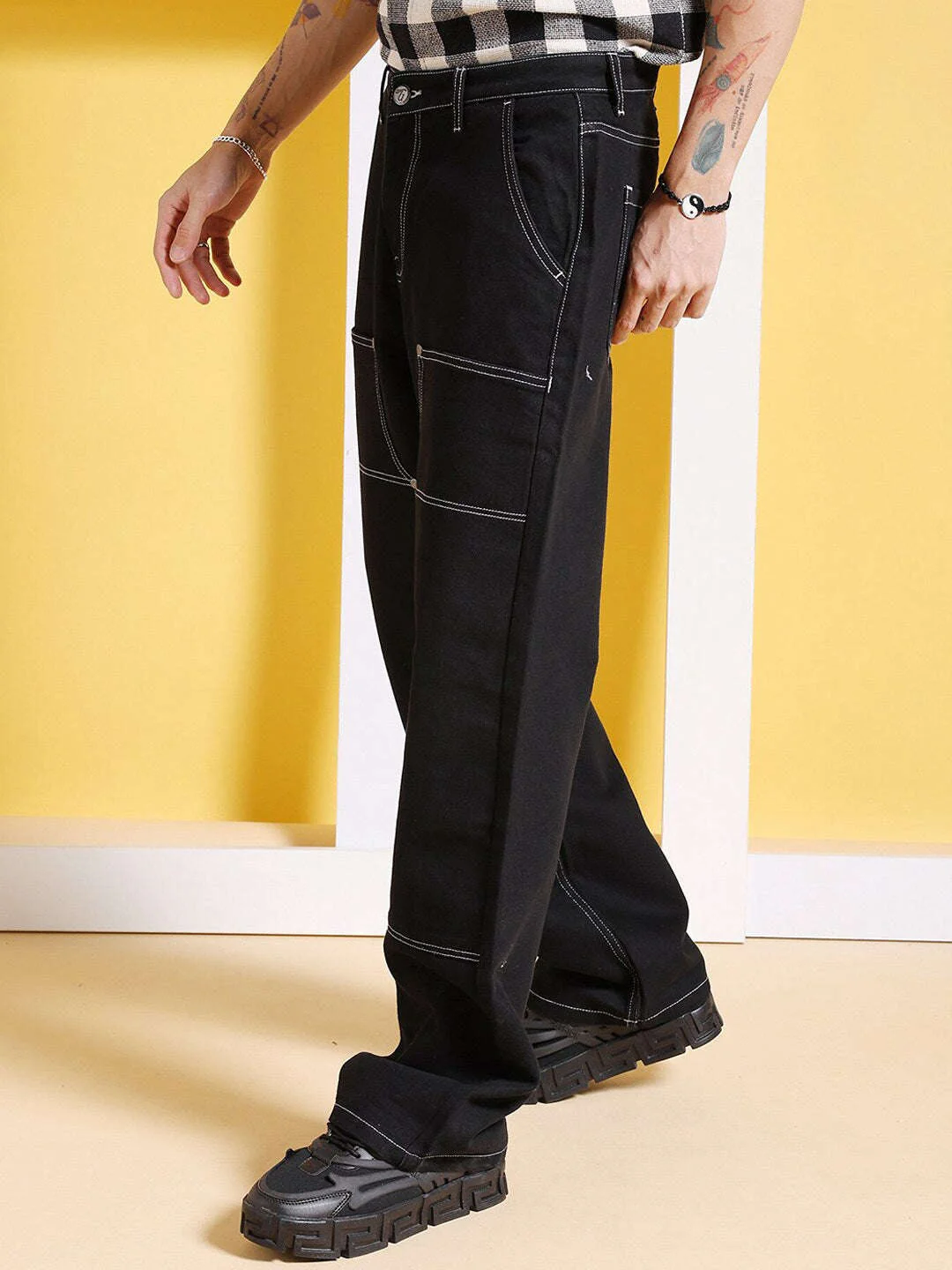 Men's Black Baggy Fit Solid Utility Jeans - Image 2