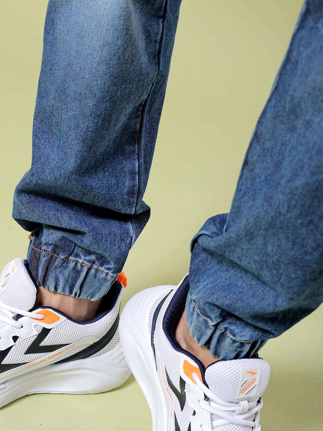 Men's Blue Regular Fit Solid Street Wear Jeans - Image 8