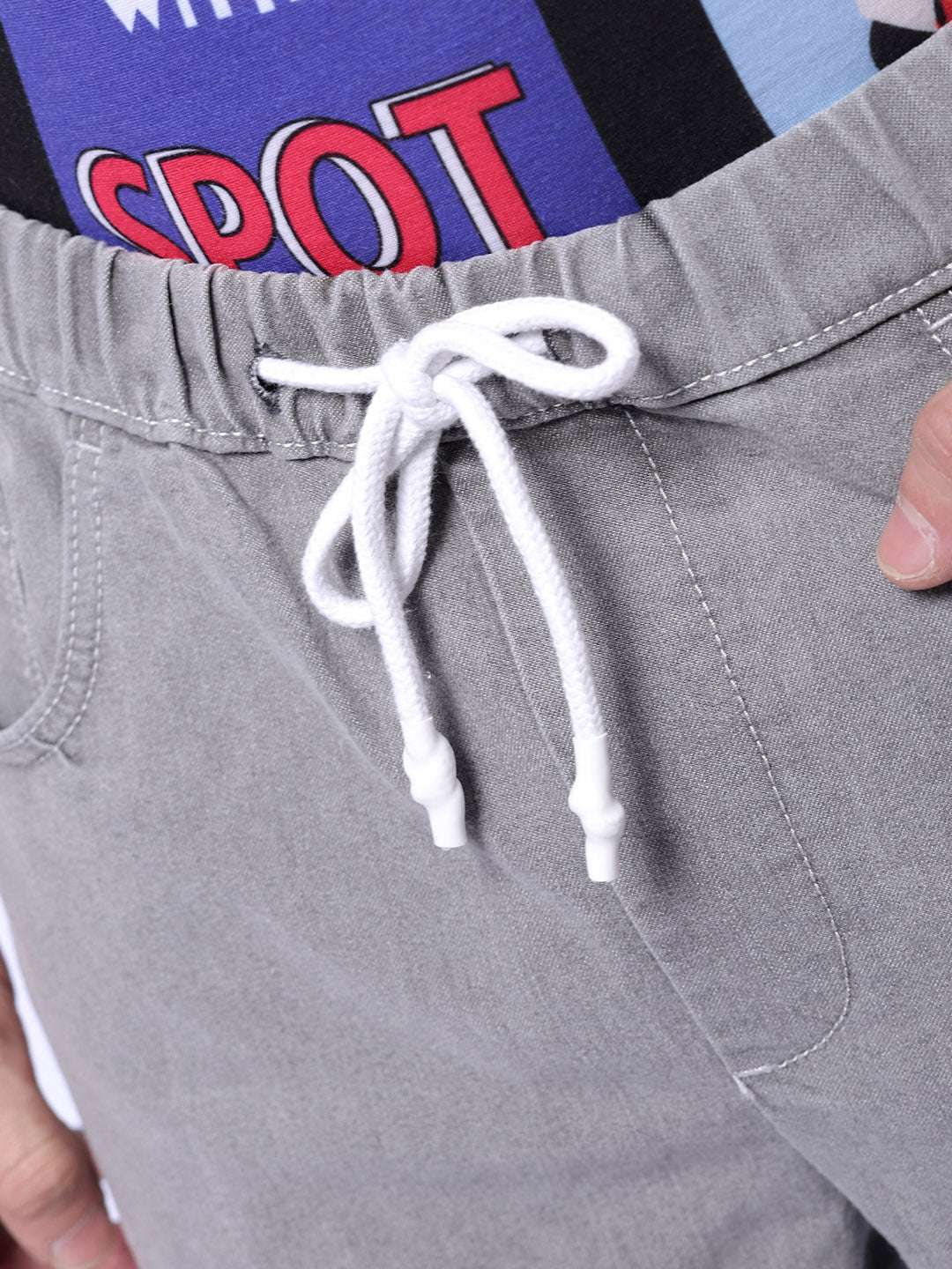 Men's Grey Regular Fit Solid Mid-Rise Stretchable Denim Cargo Joggers - Image 4