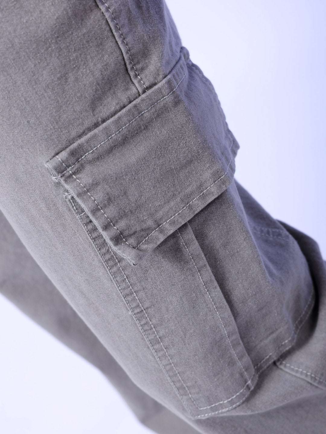 Men's Grey Regular Fit Solid Mid-Rise Stretchable Denim Cargo Joggers - Image 6