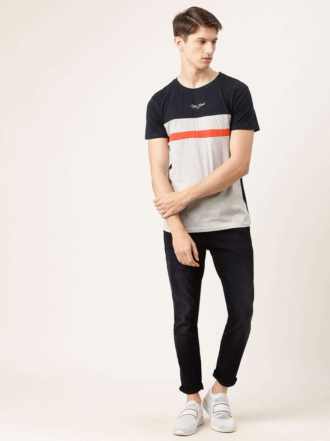 Men's Black Slim Fit Solid Mid-Rise Jeans - Image 4