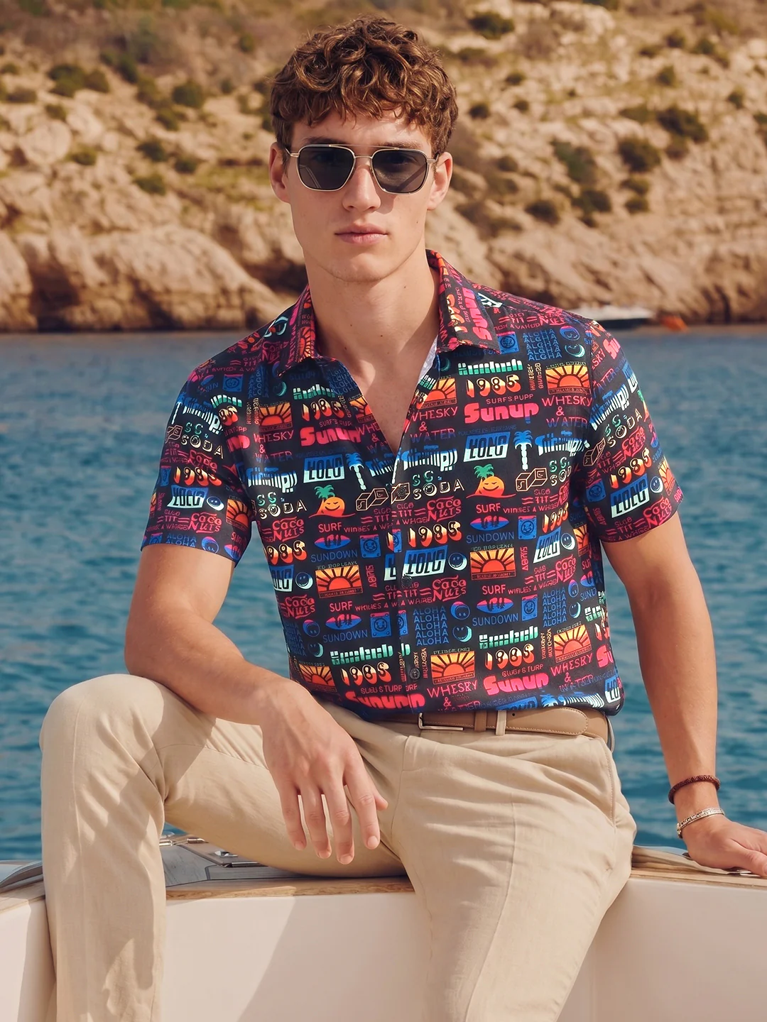 Men's Black Regular Fit Printed Street Wear Shirt