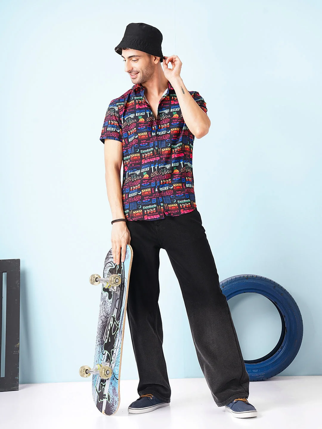 Men's Black Regular Fit Printed Street Wear Shirt - Image 3